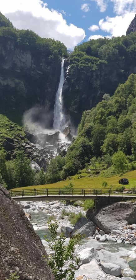 Appartamento Di Vacanza Casa Leoni Verscio Exterior foto