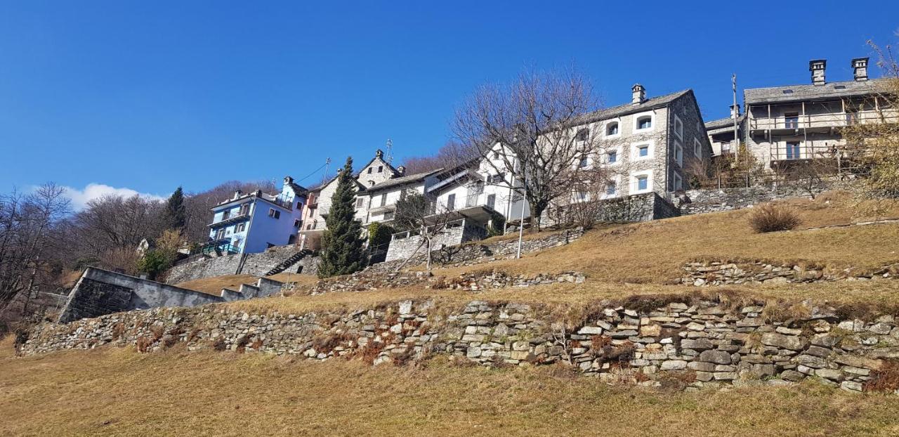 Appartamento Di Vacanza Casa Leoni Verscio Exterior foto